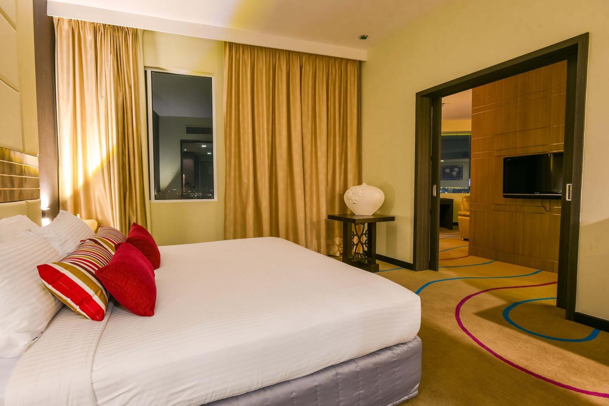 Premiere Hotel - Complimentary Shuttle To Klang Wholesale Market Eksteriør bilde